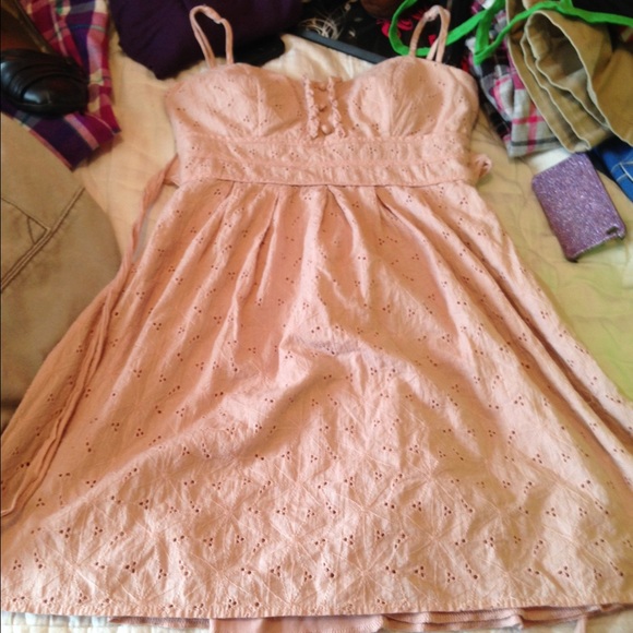 ***traded***Dress - Picture 1 of 3