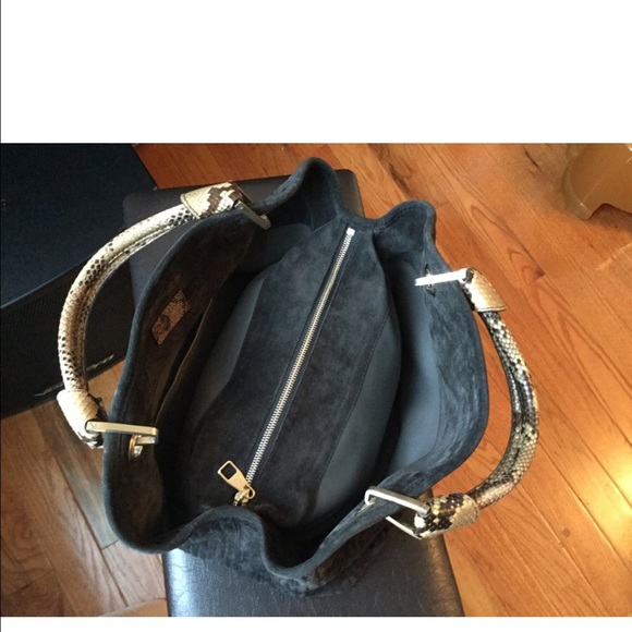 Louis vuitton - Picture 2 of 2