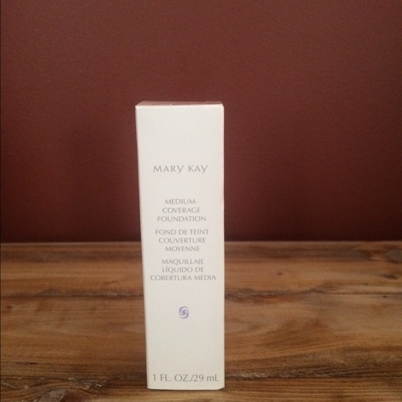 Mary Kay Medium Coverage Foundation