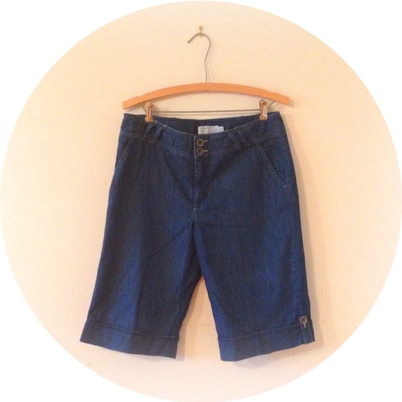 Cute, comfy and not at all bulky jeans. 😊