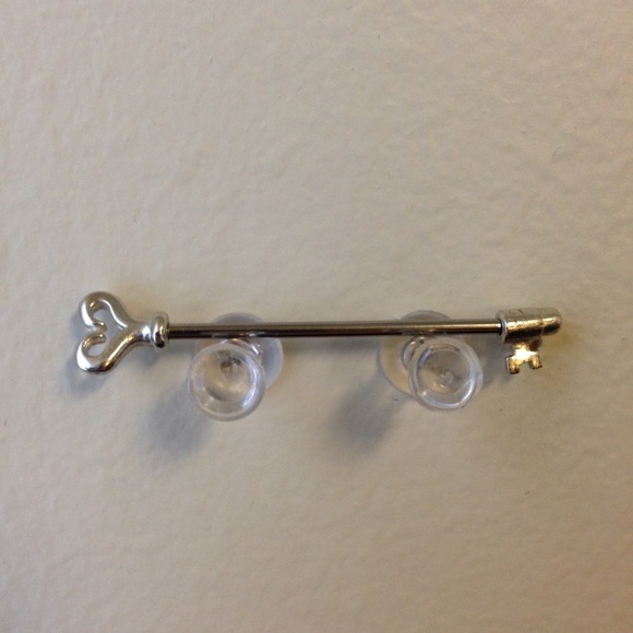 14G Key Heart Industrial Barbell
