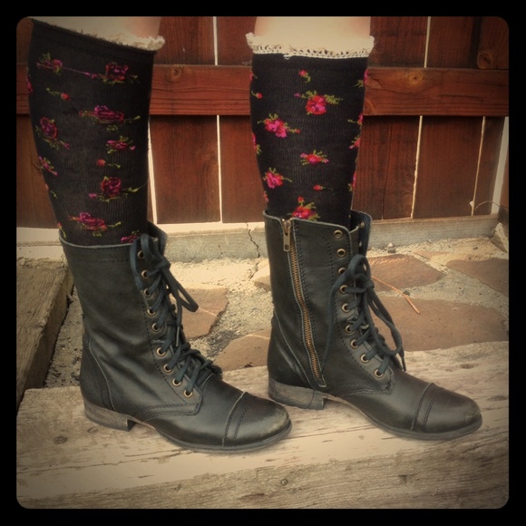 *SALE*Steve Madden Troopa Combat Boots Size 7