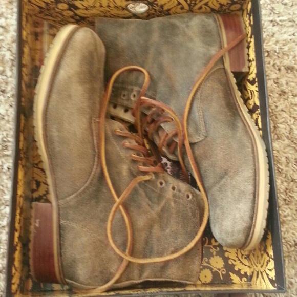 Gee'WaWa boots