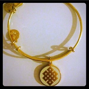 Alex & Ani bundle