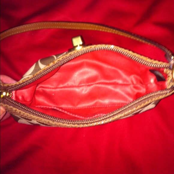 Large Coach Wristlet - Picture 3 of 4