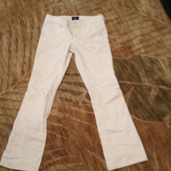 American eagle khakis never worn