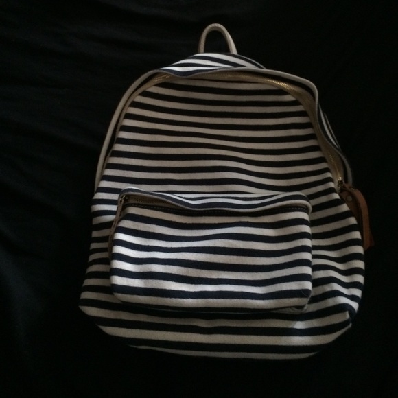 Brandy Melville Other - selling brandy melville backpack