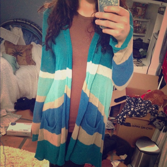 NWOT tommy Bahama cardigan