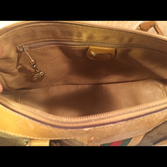 VINTAGE GUCCI - Picture 3 of 4