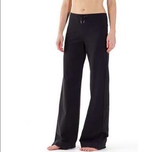 Lululemon Black Still Pants Size 6
