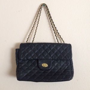Black Quilted Bag w/ Chain Strap