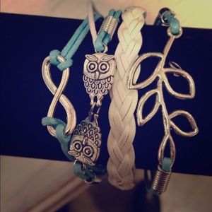 Leather blue owl bracelet