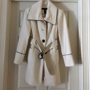 iNC winter white coat