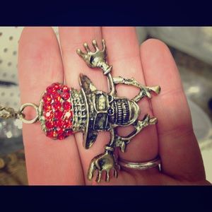 Redstone skull necklace