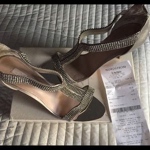 Glint--Beautiful party silver high heels--