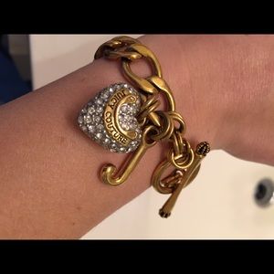Juicy Couture charm bracelet in gold