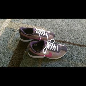 Like new Nikes - add pop to your spring activewear