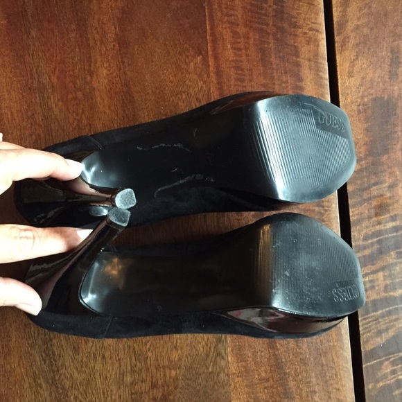 Guess black pump - Picture 3 of 16