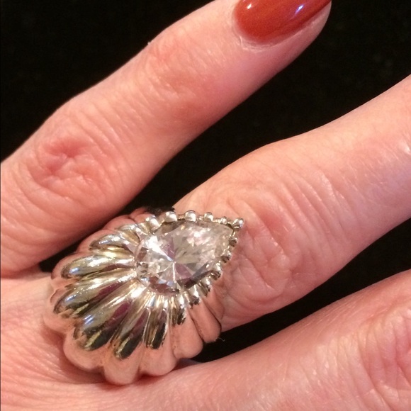 STUNNING rhinestone ring!!! - Picture 2 of 3