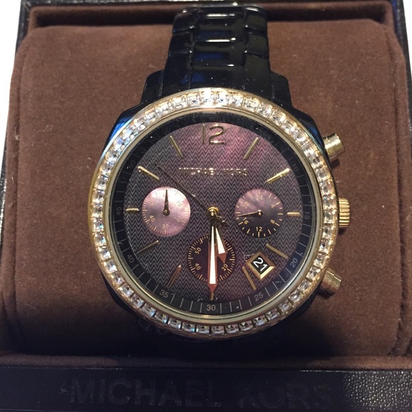 NWT Michael Kors Acrylic Chronograph watch m_58923a1b680278c00c0118e7.jpg main image 3