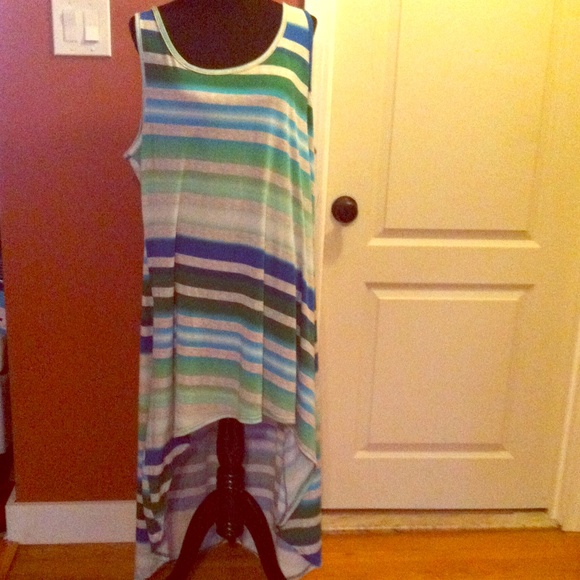 STRIPED HI LO DRESS ( plus size) NWT😊