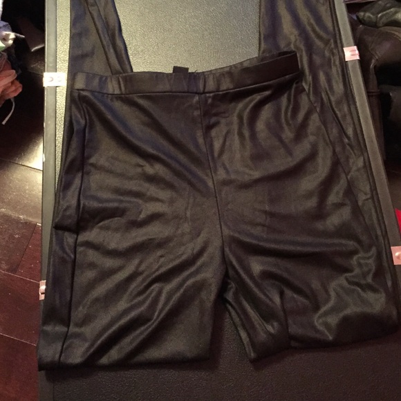 Black faux leather leggings