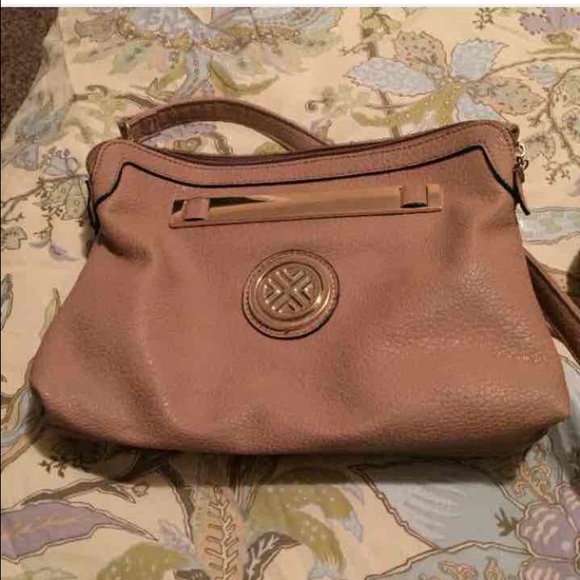 Tan purse♥️