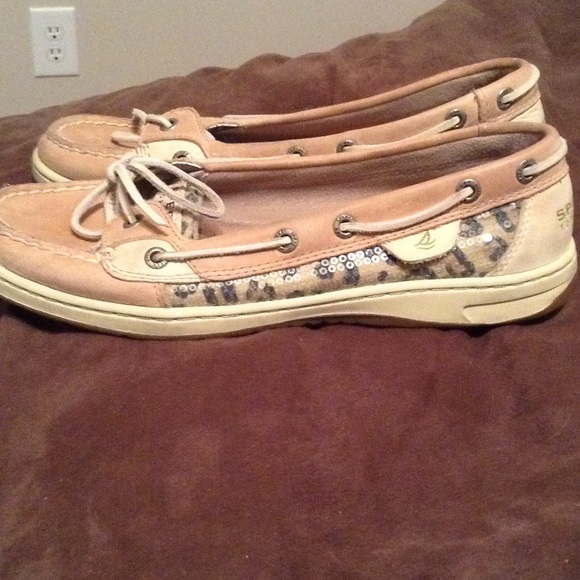 Cheetah print, top-sider Sperry's