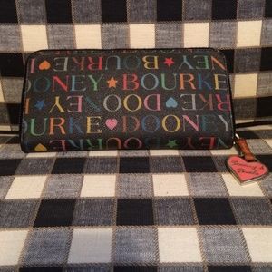 Dooney and Bourke Continental Wallet