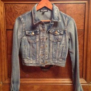 CROP DENIM JACKET
