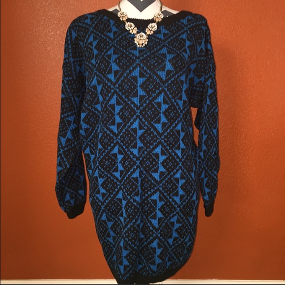 D.D Sloane Electric Blue Black Oversized Sweater L