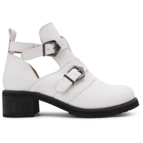 WHITE CUT OUT SHOES
