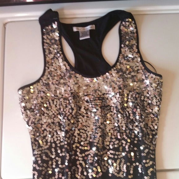 Sparkling black tank