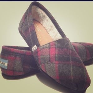 Tom's Pink and Grey Plaid