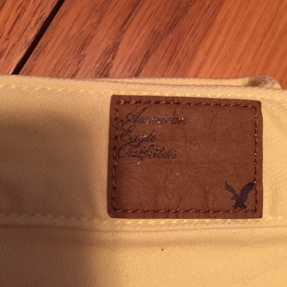 American eagle yellow skinny jeans. - Picture 2 of 3