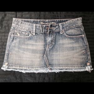 Dark blue A&F mini skirt