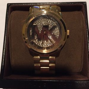 Michael Kors MK5852 Runway Gold watch