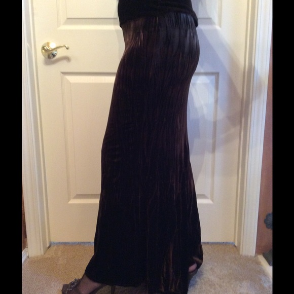Designer velvet skirt and top - Picture 2 of 3