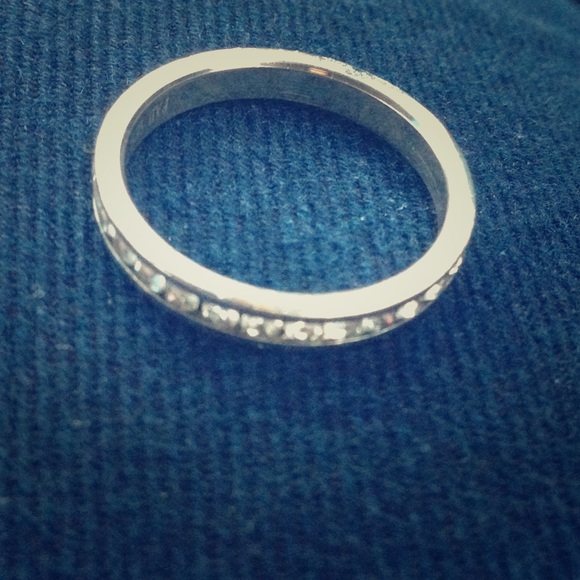 HOLD!! 💎Beautiful Sterling Silver ring/band