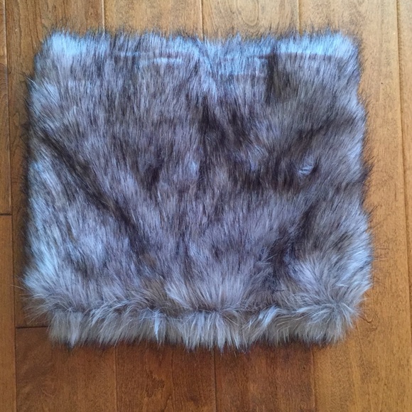 Faux Fur Circle Scarf