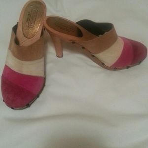 Adorable Coach Clogs