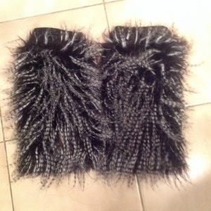 Black and White Rave Fluffies