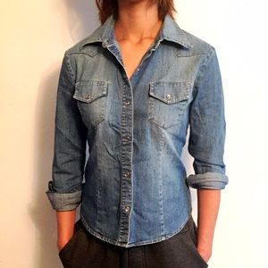 Gap denim chambray shirt