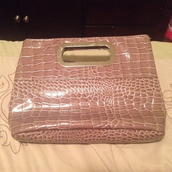 Tan Clutch w/ Handle - Picture 1 of 2