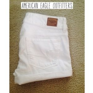 American Eagle White Cutoff shorts