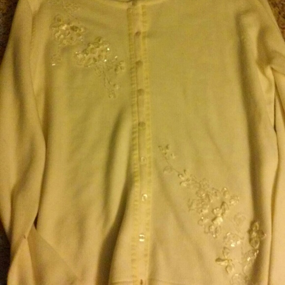 3 work dress shirts - Picture 2 of 4