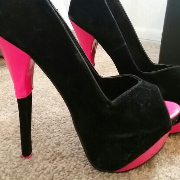 Shiek brand stiletto heels