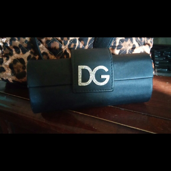 Classy Eye glass case! Rhinestones signature!