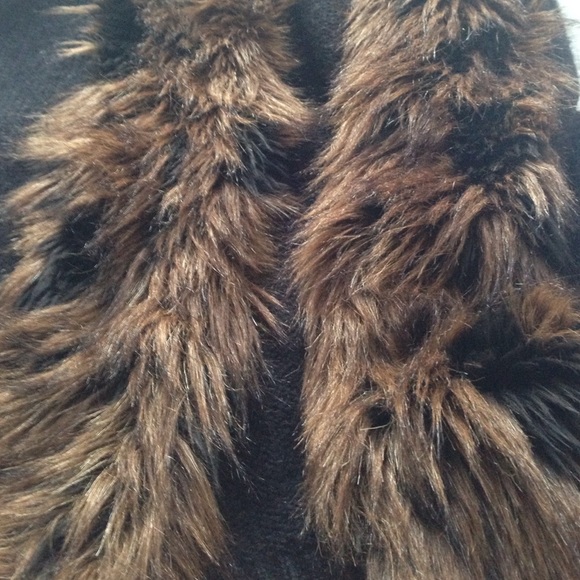 Sweater vest faux fur - Picture 4 of 4