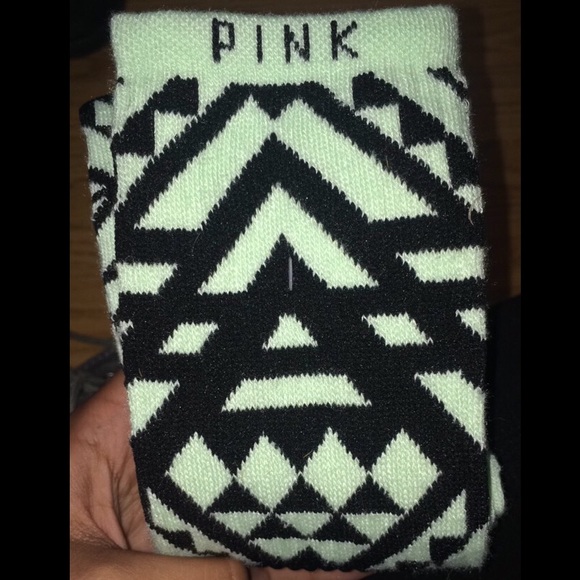 PINK Victoria's Secret Other - Mint green VS pink socks
